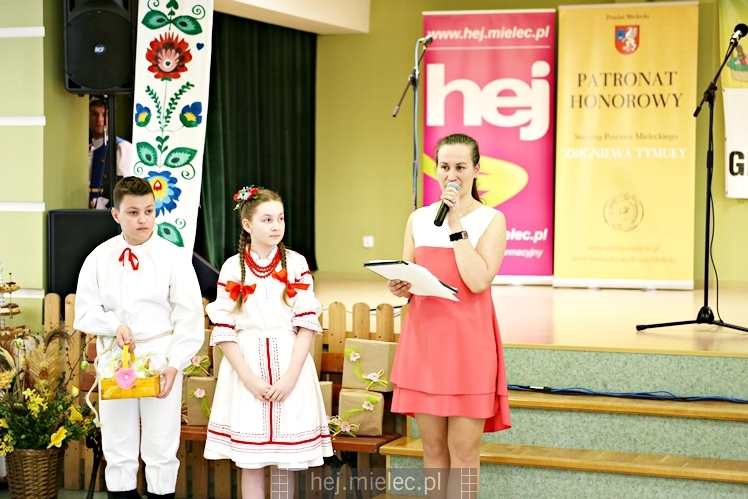 Powiatowy Jarmark Wielkanocny w Borowej