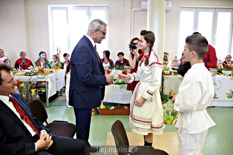 Powiatowy Jarmark Wielkanocny w Borowej