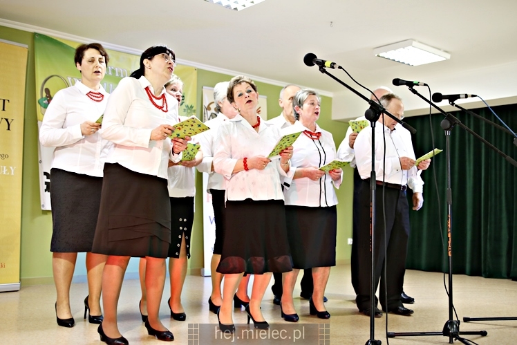 Powiatowy Jarmark Wielkanocny w Borowej