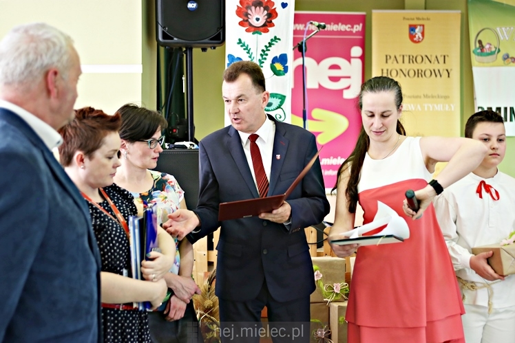 Powiatowy Jarmark Wielkanocny w Borowej