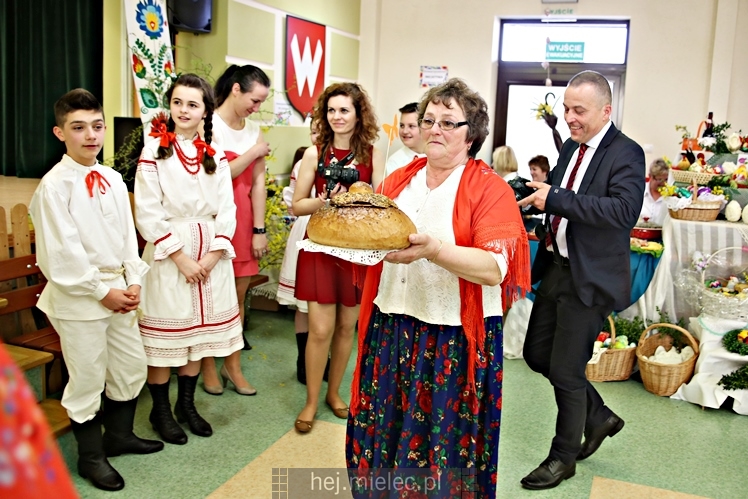 Powiatowy Jarmark Wielkanocny w Borowej