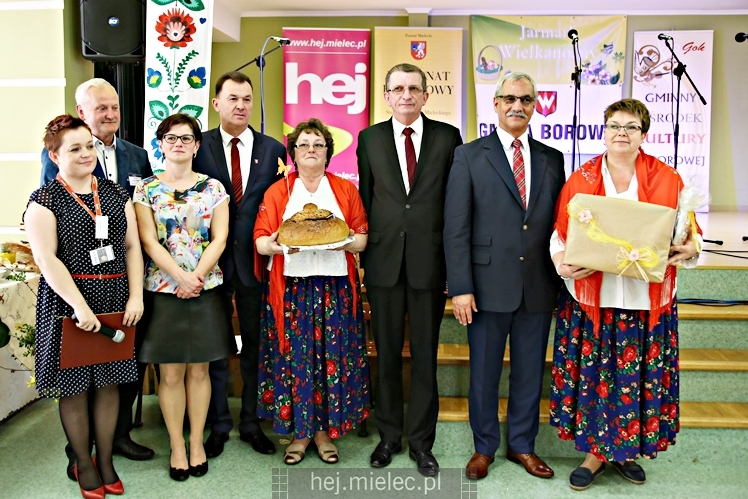 Powiatowy Jarmark Wielkanocny w Borowej