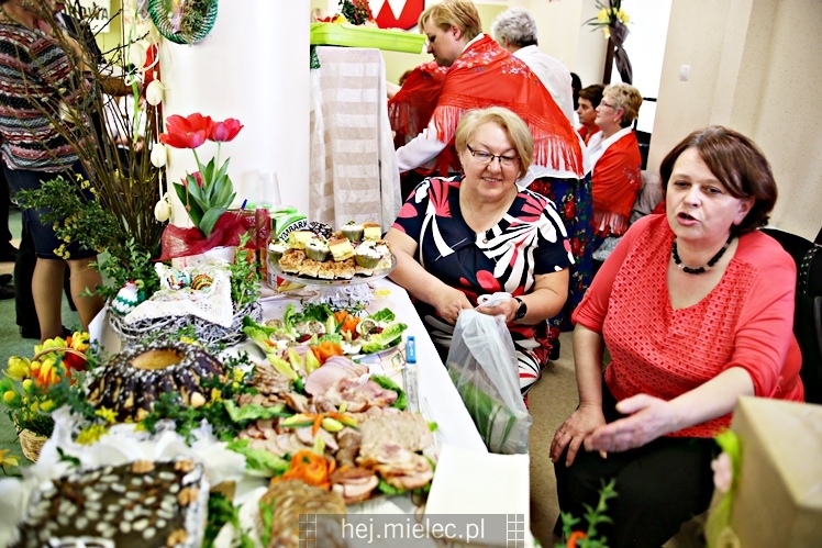 Powiatowy Jarmark Wielkanocny w Borowej