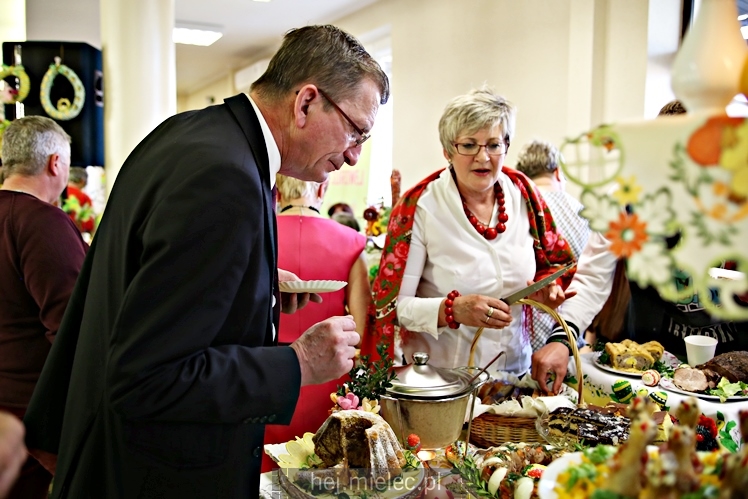 Powiatowy Jarmark Wielkanocny w Borowej