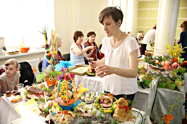 Powiatowy Jarmark Wielkanocny w Borowej