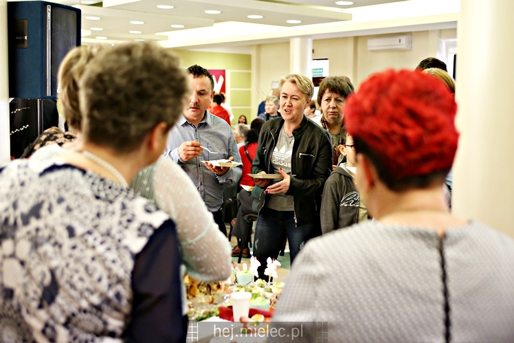 Powiatowy Jarmark Wielkanocny w Borowej