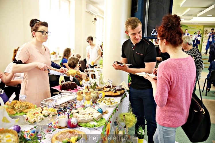 Powiatowy Jarmark Wielkanocny w Borowej