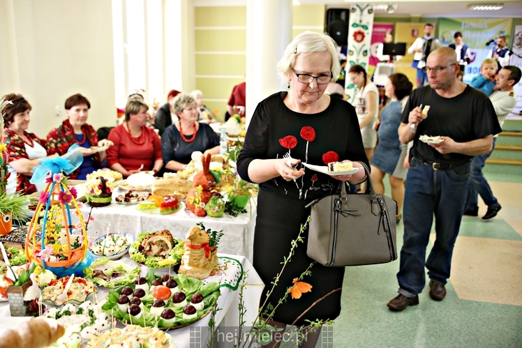 Powiatowy Jarmark Wielkanocny w Borowej