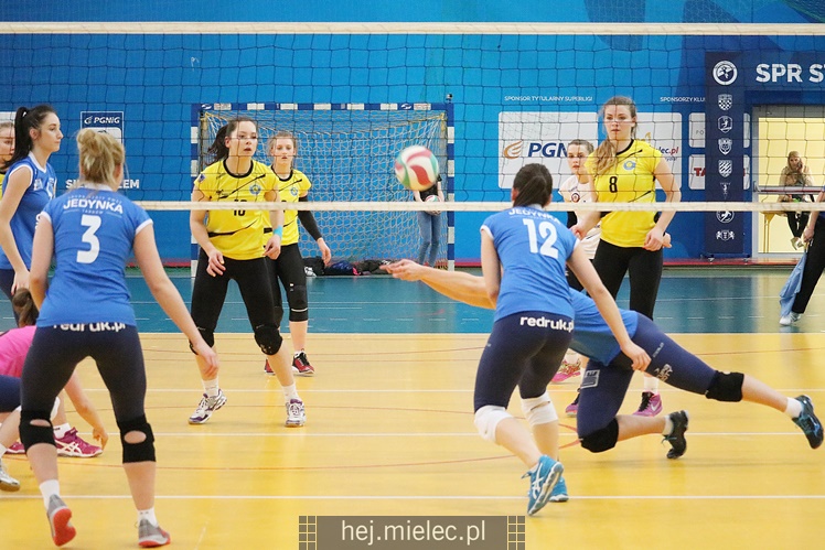 Finał 2. Ligi Siatkarek: Mielec kontra Tarnów