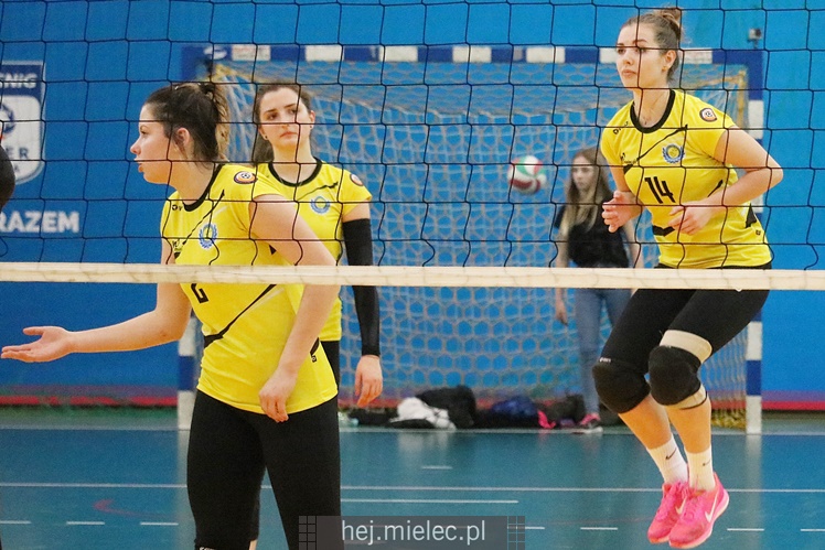 Finał 2. Ligi Siatkarek: Mielec kontra Tarnów