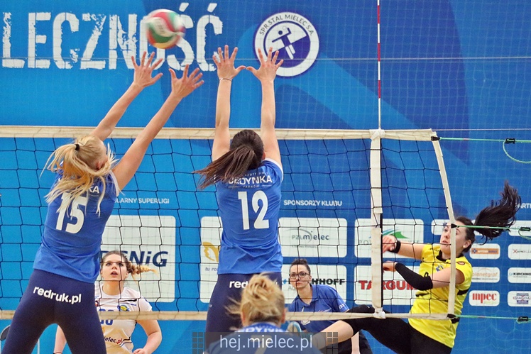 Finał 2. Ligi Siatkarek: Mielec kontra Tarnów