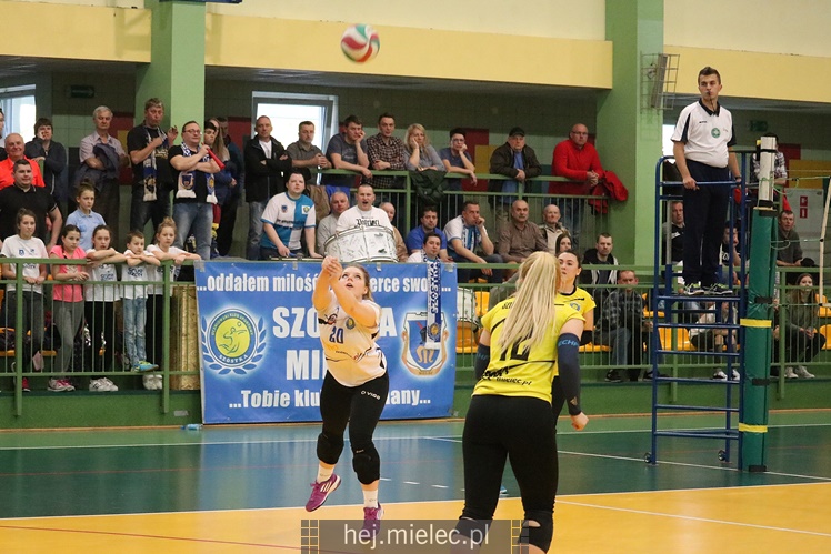 Finał 2. Ligi Siatkarek: Mielec kontra Tarnów