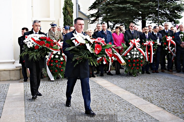 Uroczystości rocznicowe katastrofy smoleńskiej i Polaków pomordowanych w Katyniu
