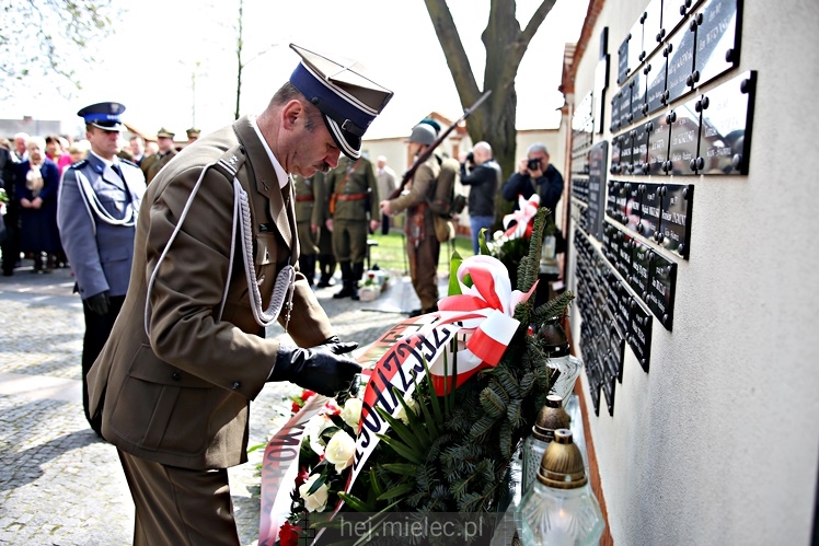 Uroczystości rocznicowe katastrofy smoleńskiej i Polaków pomordowanych w Katyniu