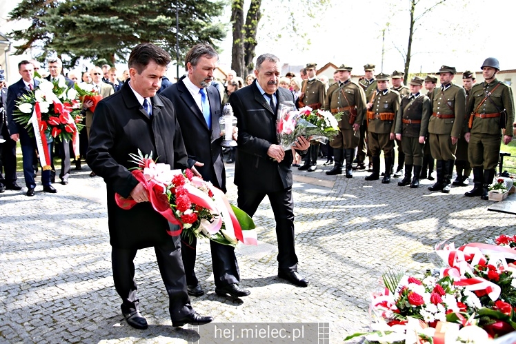 Uroczystości rocznicowe katastrofy smoleńskiej i Polaków pomordowanych w Katyniu
