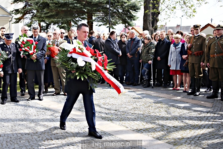 Uroczystości rocznicowe katastrofy smoleńskiej i Polaków pomordowanych w Katyniu