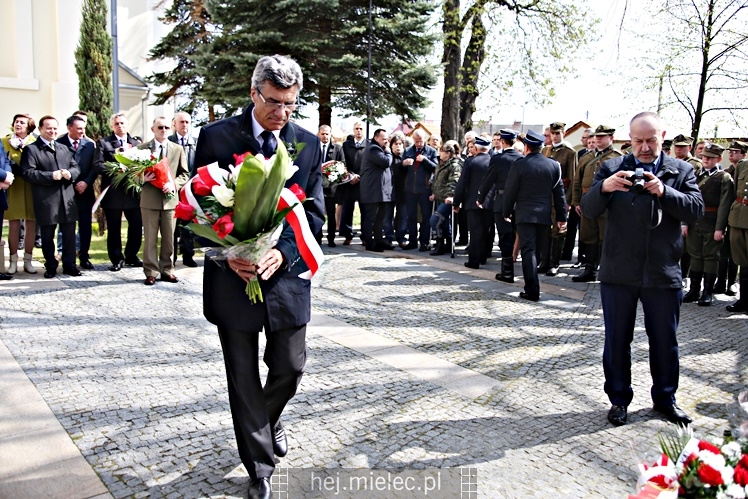 Uroczystości rocznicowe katastrofy smoleńskiej i Polaków pomordowanych w Katyniu