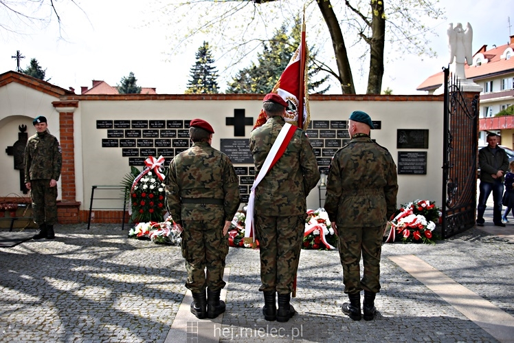 Uroczystości rocznicowe katastrofy smoleńskiej i Polaków pomordowanych w Katyniu