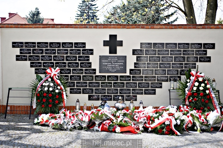 Uroczystości rocznicowe katastrofy smoleńskiej i Polaków pomordowanych w Katyniu