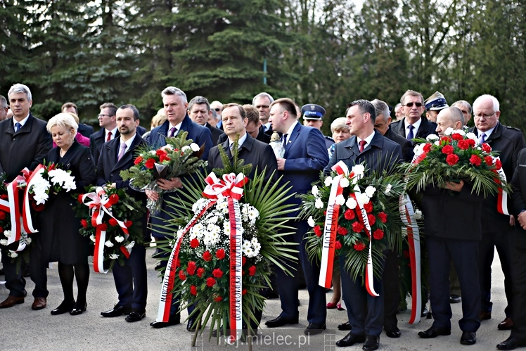 Uroczystości rocznicowe katastrofy smoleńskiej i Polaków pomordowanych w Katyniu