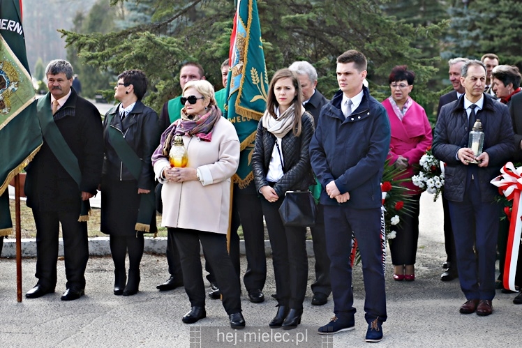 Uroczystości rocznicowe katastrofy smoleńskiej i Polaków pomordowanych w Katyniu