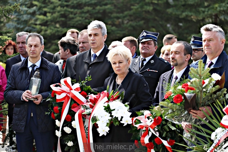 Uroczystości rocznicowe katastrofy smoleńskiej i Polaków pomordowanych w Katyniu