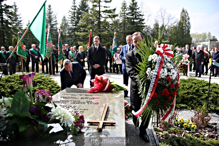 Uroczystości rocznicowe katastrofy smoleńskiej i Polaków pomordowanych w Katyniu