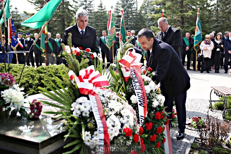 Uroczystości rocznicowe katastrofy smoleńskiej i Polaków pomordowanych w Katyniu