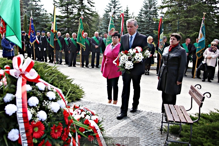 Uroczystości rocznicowe katastrofy smoleńskiej i Polaków pomordowanych w Katyniu