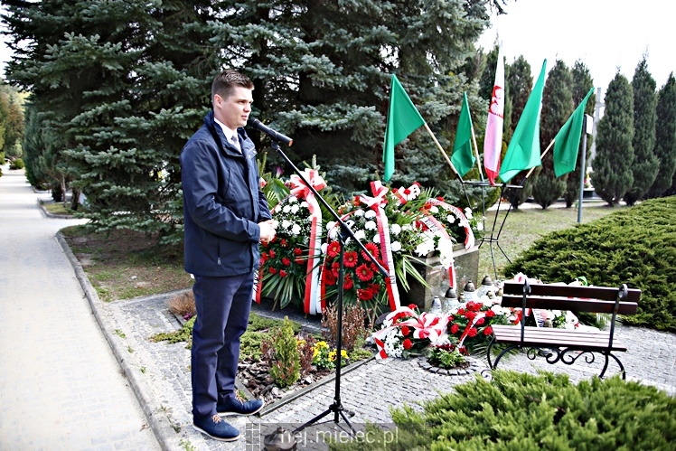 Uroczystości rocznicowe katastrofy smoleńskiej i Polaków pomordowanych w Katyniu