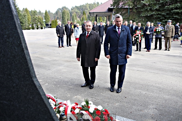 Uroczystości rocznicowe katastrofy smoleńskiej i Polaków pomordowanych w Katyniu