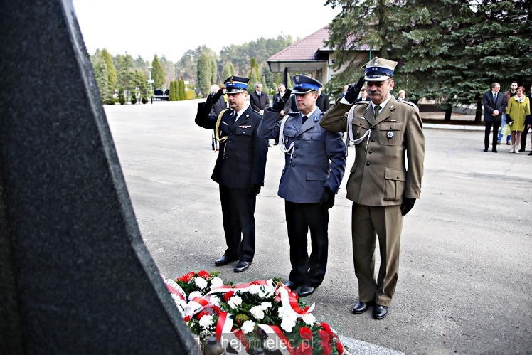 Uroczystości rocznicowe katastrofy smoleńskiej i Polaków pomordowanych w Katyniu