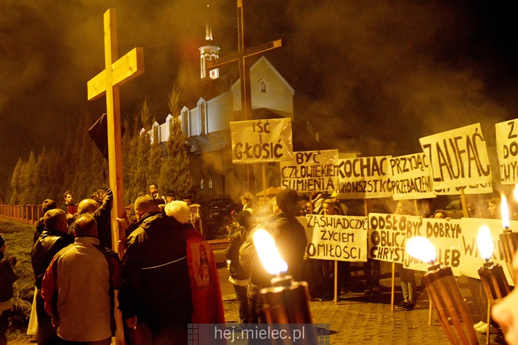 Wielkanoc 2017: Mielczanie w Drogach Krzyżowych
