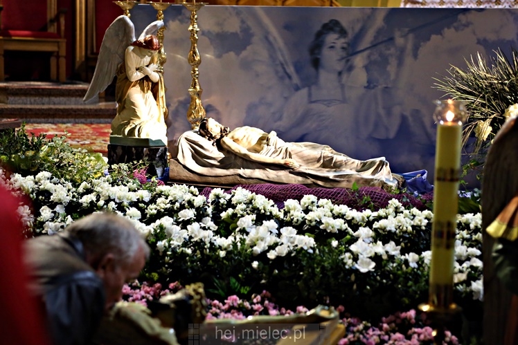 Wielkanoc 2017: Groby Pańskie