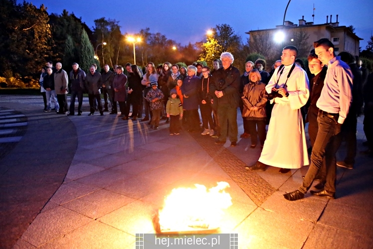 Wielkanoc 2017: Wigilia Paschalna w parafii MBNP