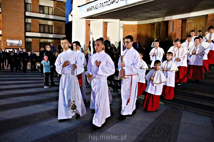 Wielkanoc 2017: Wigilia Paschalna w parafii MBNP