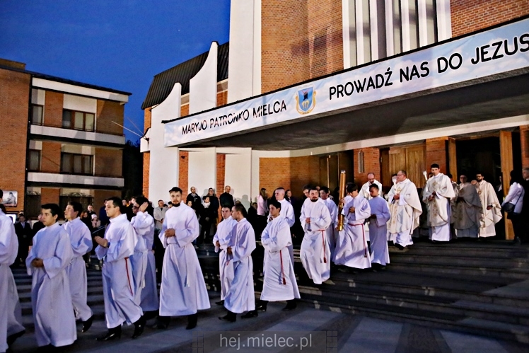 Wielkanoc 2017: Wigilia Paschalna w parafii MBNP