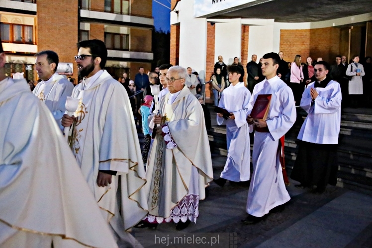 Wielkanoc 2017: Wigilia Paschalna w parafii MBNP