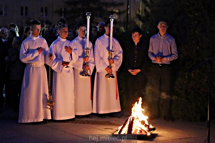 Wielkanoc 2017: Wigilia Paschalna w parafii MBNP