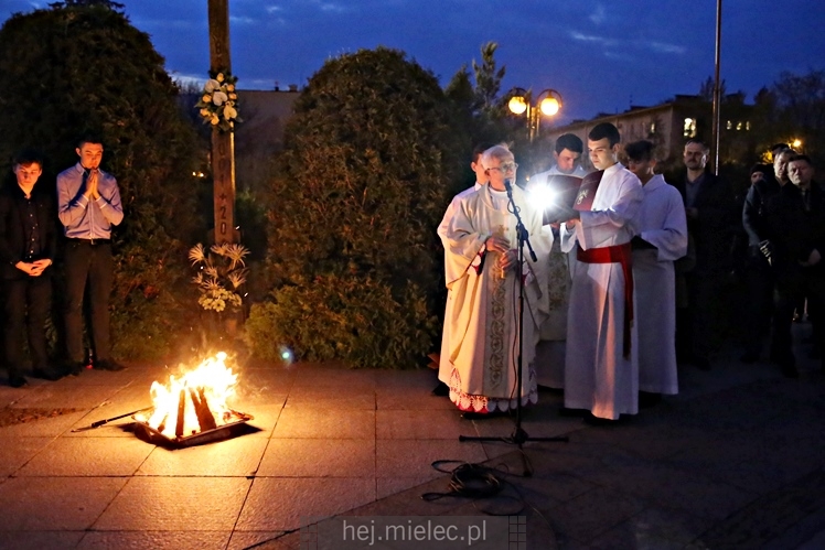 Wielkanoc 2017: Wigilia Paschalna w parafii MBNP