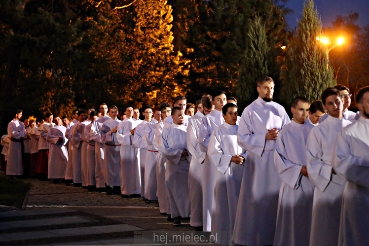 Wielkanoc 2017: Wigilia Paschalna w parafii MBNP