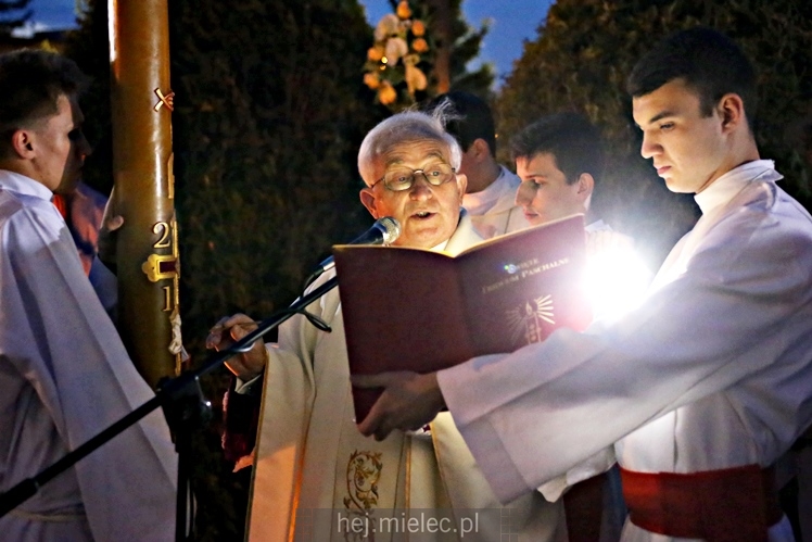 Wielkanoc 2017: Wigilia Paschalna w parafii MBNP
