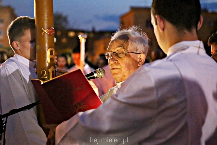 Wielkanoc 2017: Wigilia Paschalna w parafii MBNP