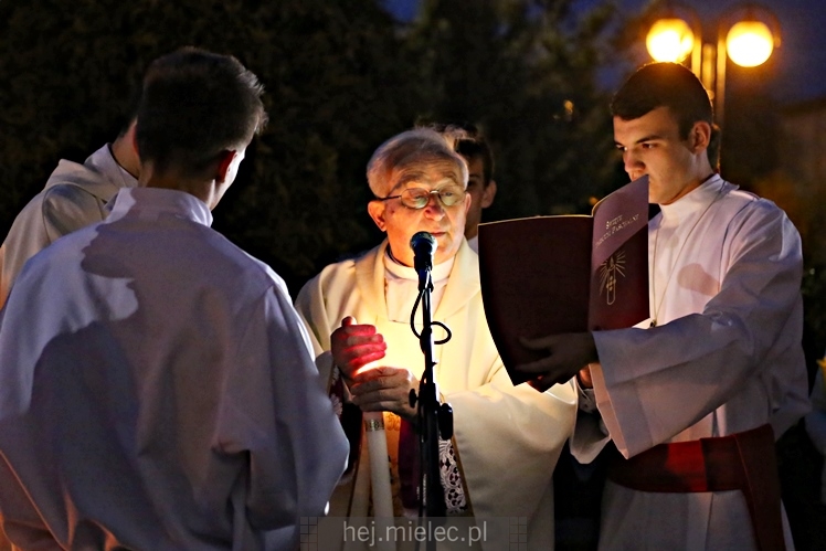 Wielkanoc 2017: Wigilia Paschalna w parafii MBNP