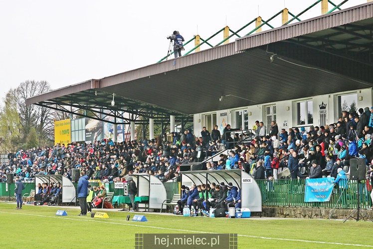 Jedna bramka w Nowym Sączu. Sandecja wygrywa z FKS Stalą Mielec