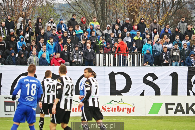 Jedna bramka w Nowym Sączu. Sandecja wygrywa z FKS Stalą Mielec