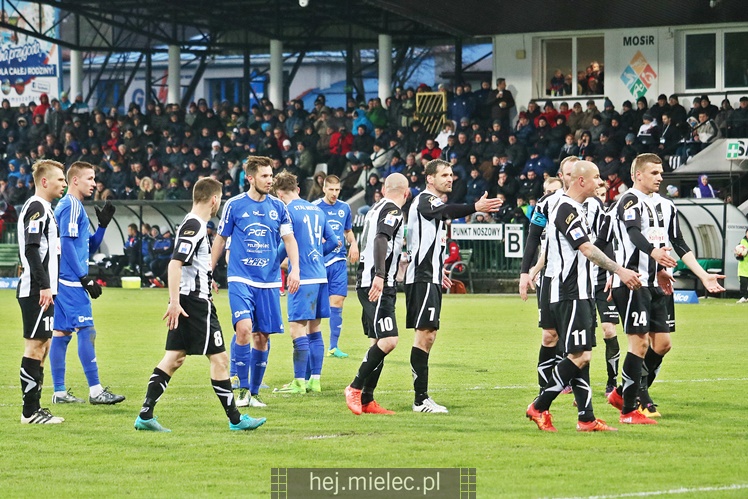 Jedna bramka w Nowym Sączu. Sandecja wygrywa z FKS Stalą Mielec