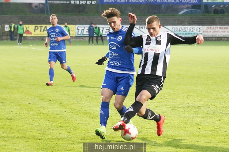 Jedna bramka w Nowym Sączu. Sandecja wygrywa z FKS Stalą Mielec