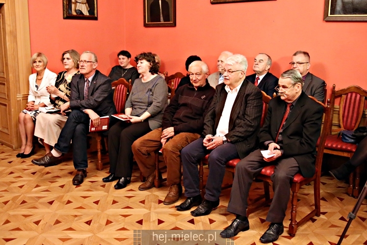 Promocja poezji Jana Stępnia - ?Miejsca na Przystankach Czasu?