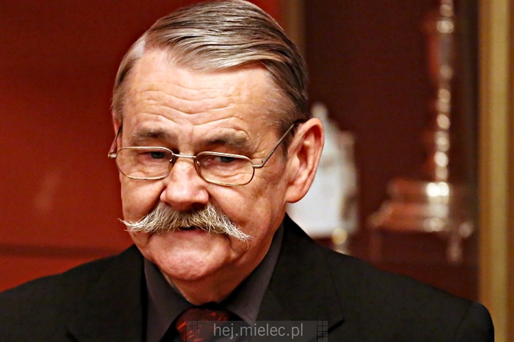 Promocja poezji Jana Stępnia - ?Miejsca na Przystankach Czasu?